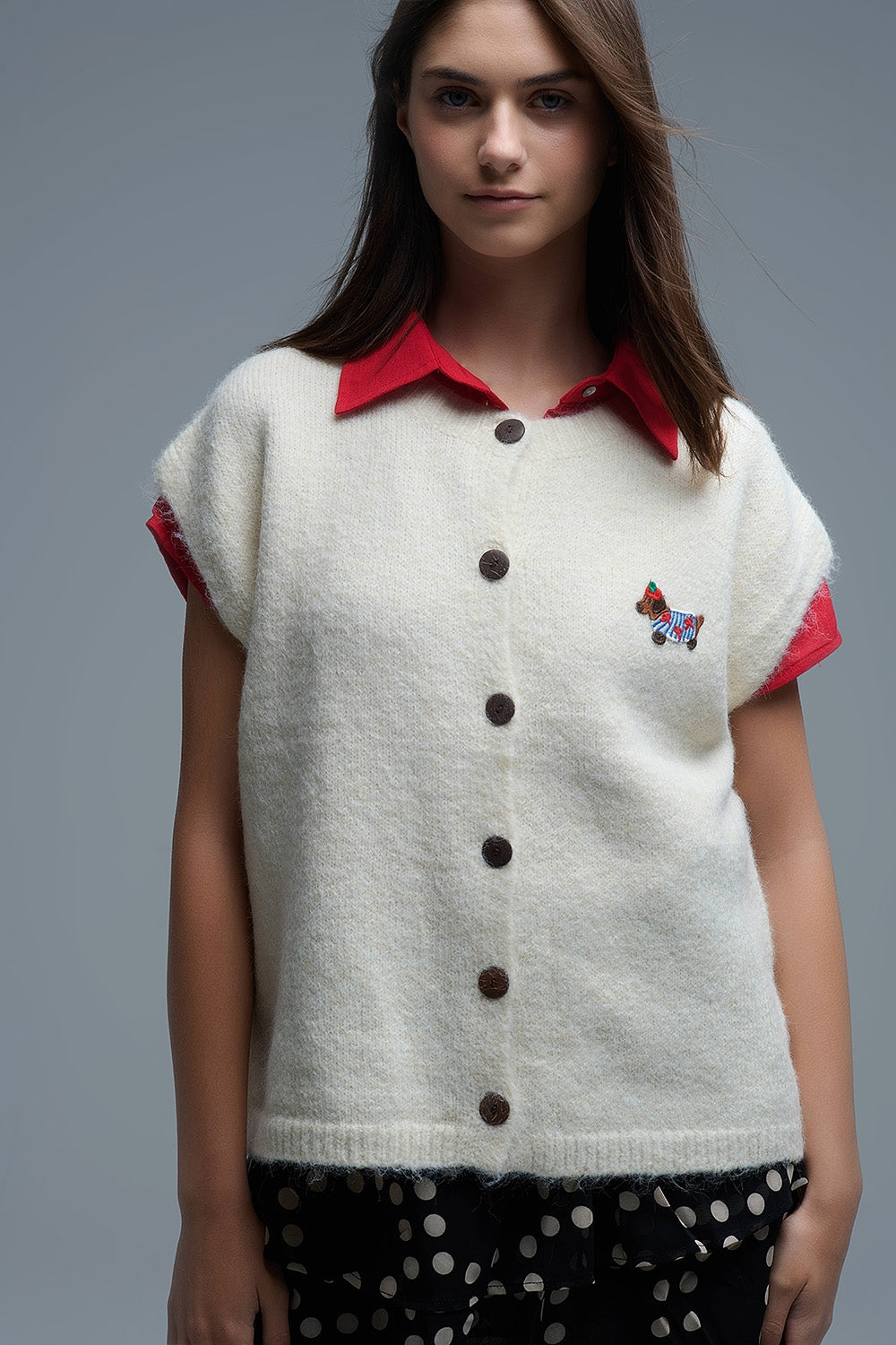 Cream relaxed knitted Vest With Embroidered Dog Detail
